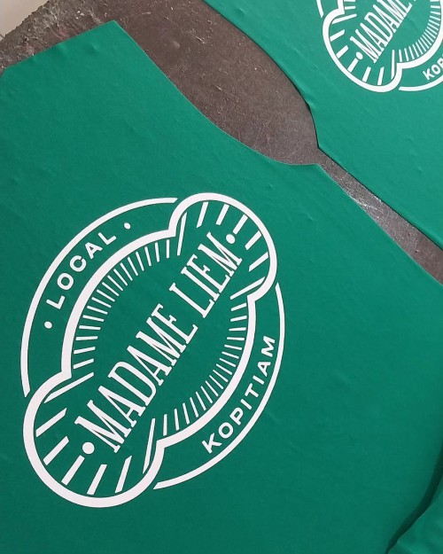 Sablon Kaos Bandung Mengapa Bandung Selalu Jadi Kiblat Sablon Kaos Berkualitas di Indonesia?